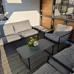 H1 Mit Sauna 8 Personen 4 Schlafzimmer Apartment