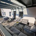 H1 Mit Sauna 8 Personen 4 Schlafzimmer Apartment *