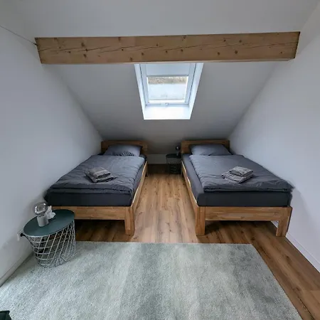 H1 Mit Sauna 8 Personen 4 Schlafzimmer דירה ווינטרברג